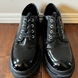 Classic Black Women’s Dress Shoes